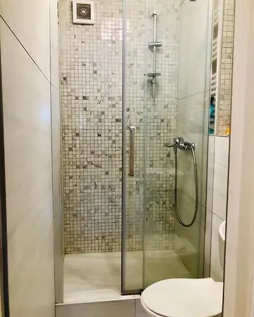 Joy Family Ultracentral Daire